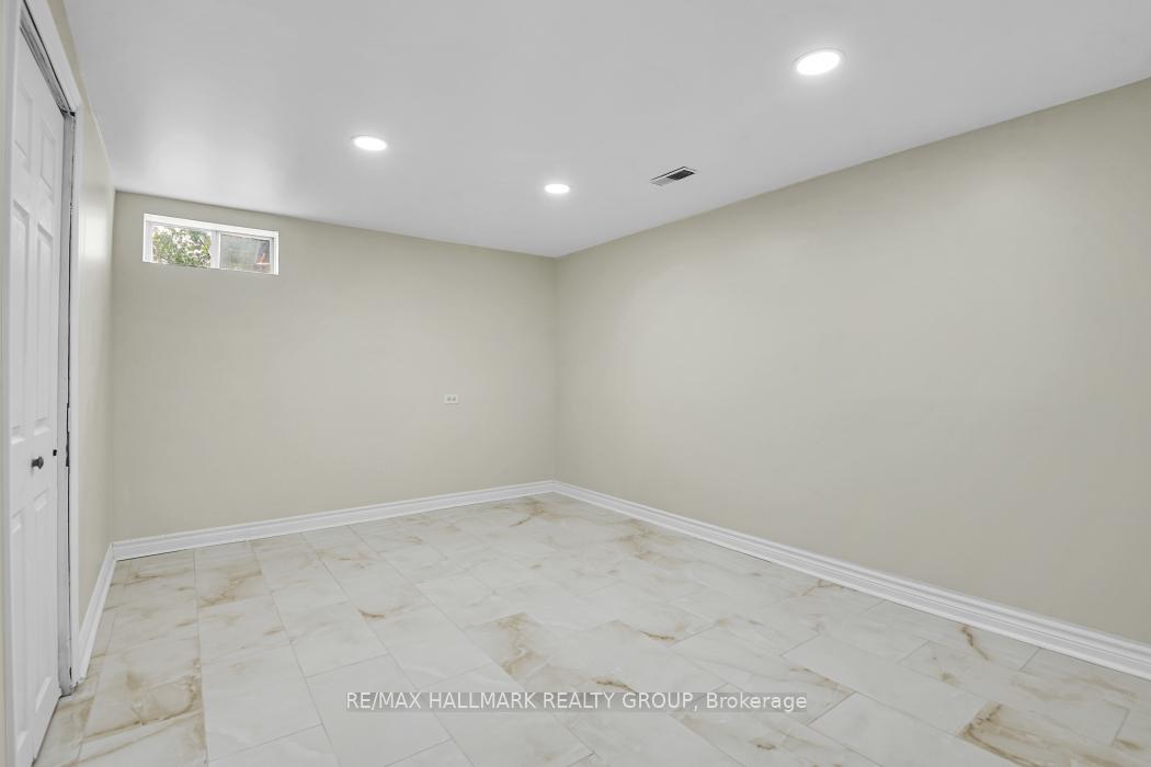 Photo 28 of Unit 81, 2772 Pimlico Crescent, Ottawa, Emerald Woods/Sawmill Creek — HOMEH