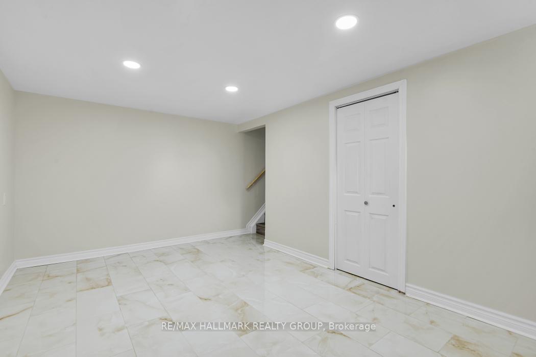 Photo 30 of Unit 81, 2772 Pimlico Crescent, Ottawa, Emerald Woods/Sawmill Creek — HOMEH
