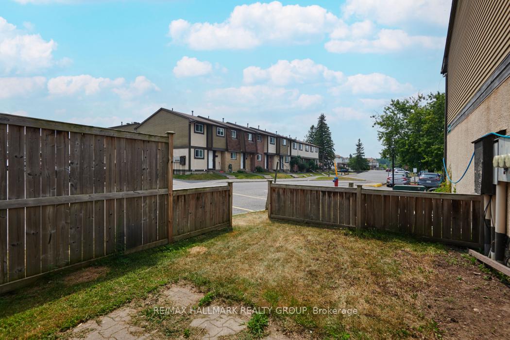 Photo 32 of Unit 81, 2772 Pimlico Crescent, Ottawa, Emerald Woods/Sawmill Creek — HOMEH