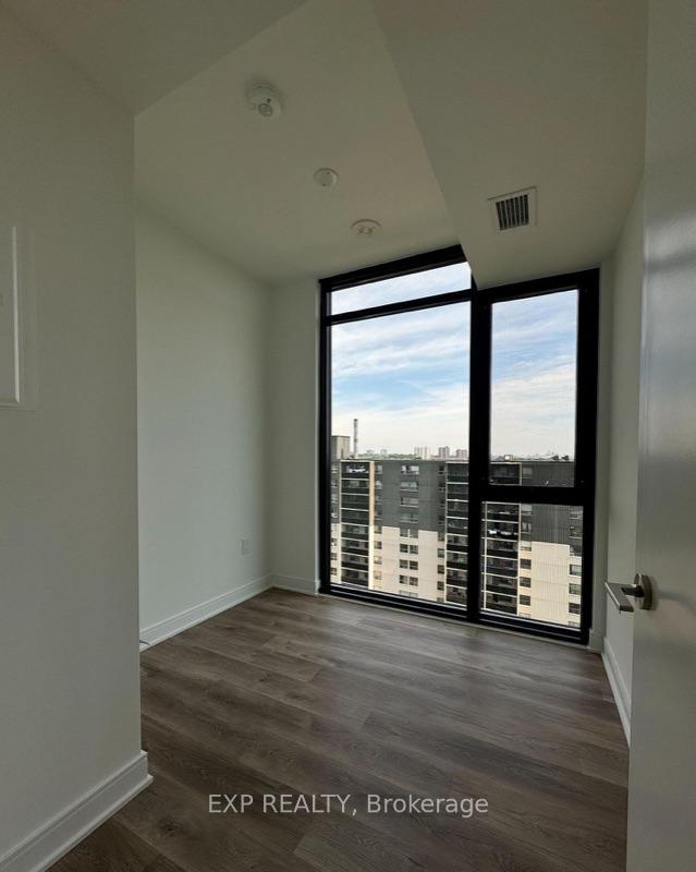 Photo 7 of Unit 505, 86 Dundas Street, Mississauga, Cooksville — HOMEH