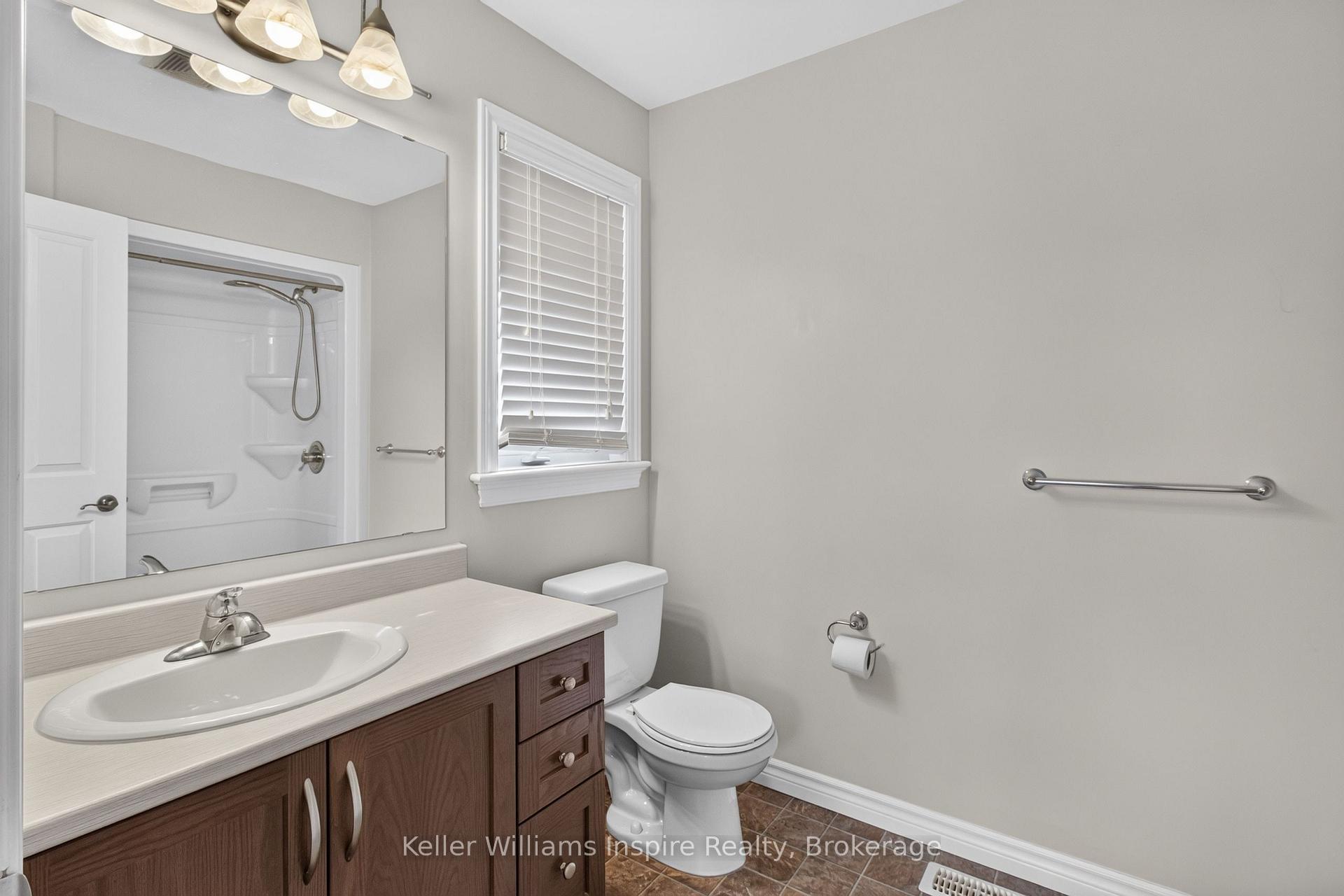 Photo 26 of 165 Islandview Drive, Loyalist, Amherstview — HOMEH