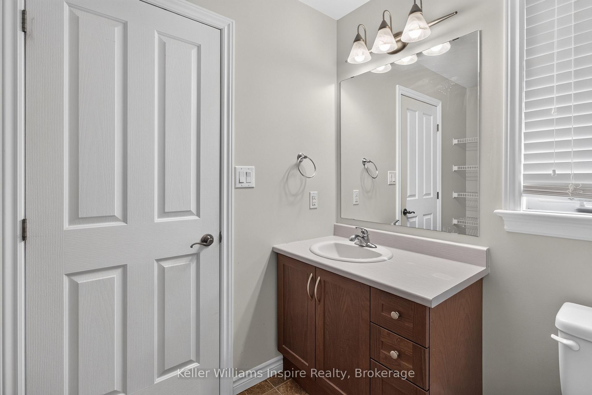 Photo 29 of 165 Islandview Drive, Loyalist, Amherstview — HOMEH
