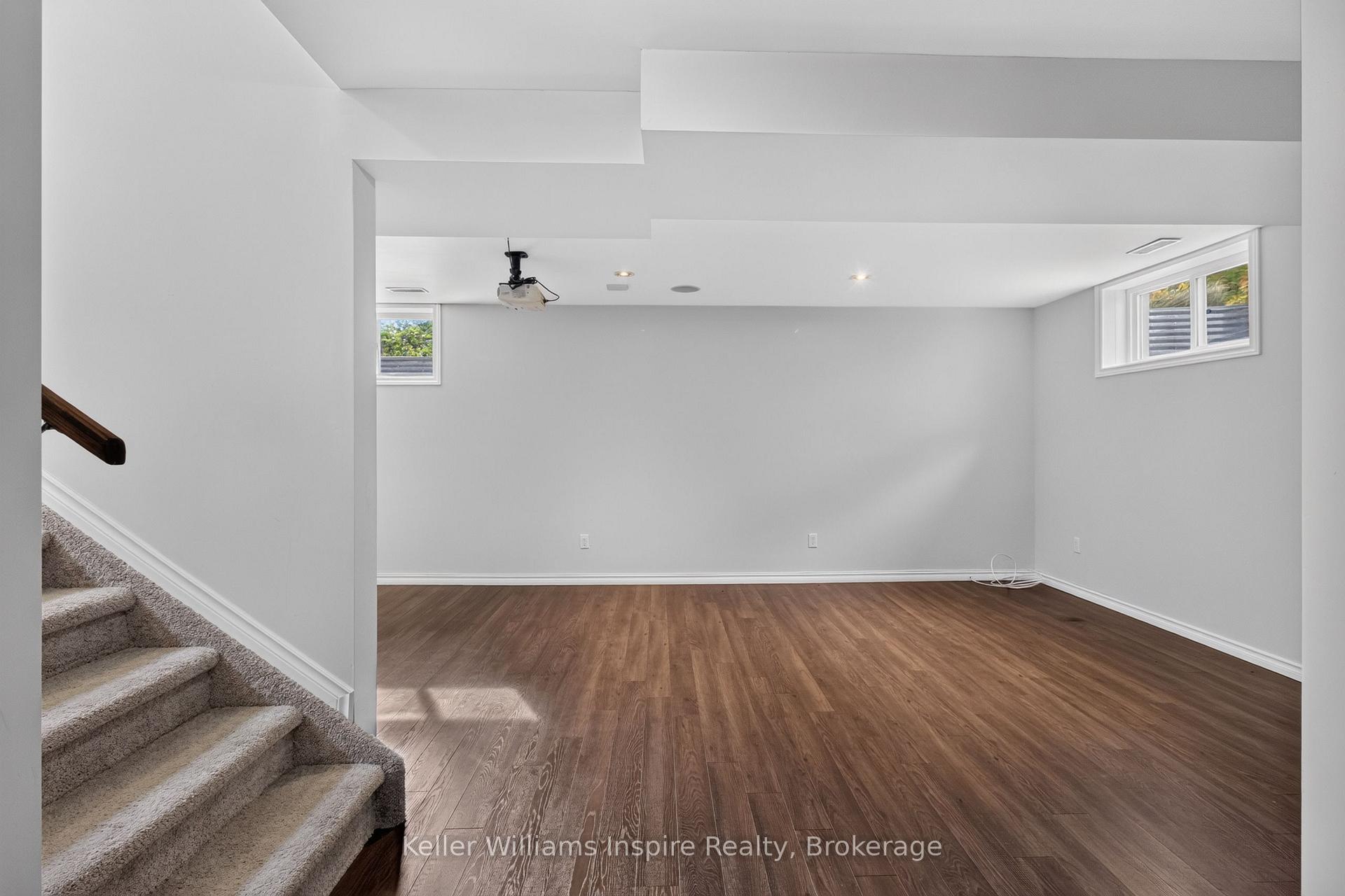 Photo 33 of 165 Islandview Drive, Loyalist, Amherstview — HOMEH