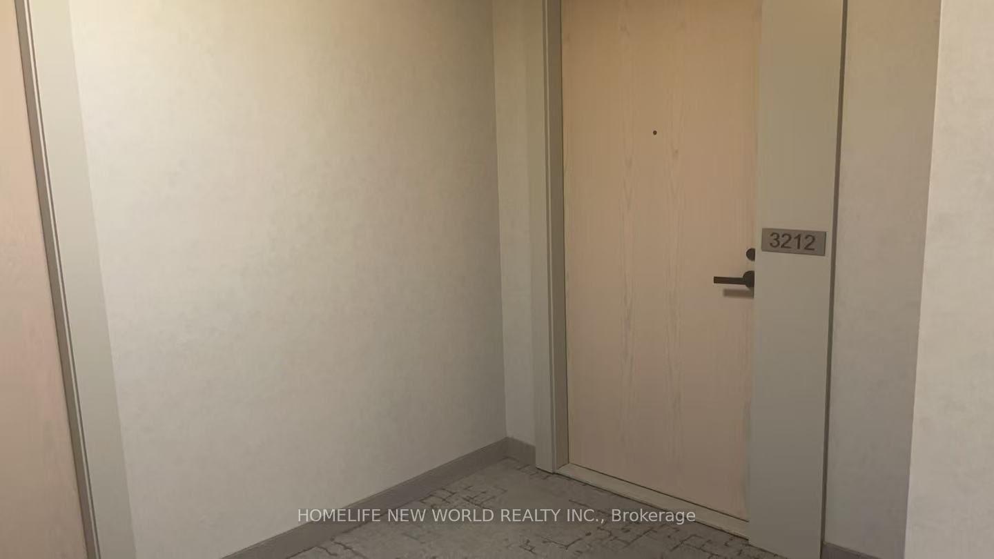 Photo 3 of Unit 3212, 28 Interchange Way, Vaughan, Vaughan Corporate Centre — HOMEH