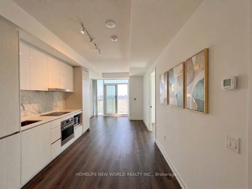 Photo 4 of Unit 3212, 28 Interchange Way, Vaughan, Vaughan Corporate Centre — HOMEH