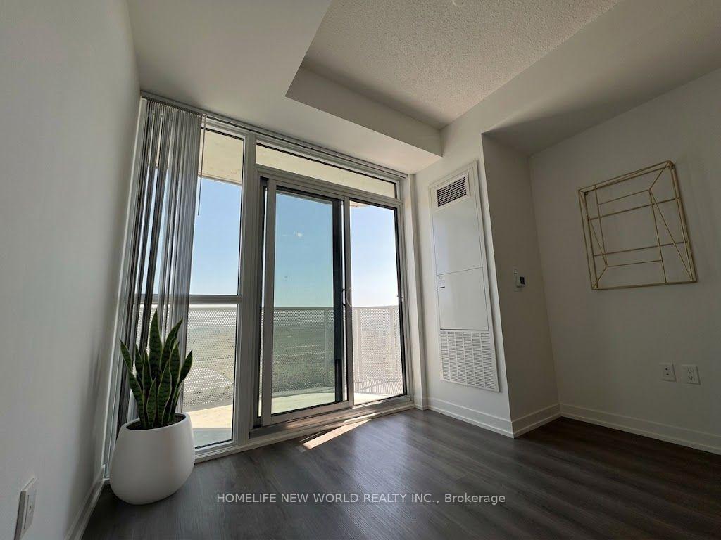 Photo 5 of Unit 3212, 28 Interchange Way, Vaughan, Vaughan Corporate Centre — HOMEH