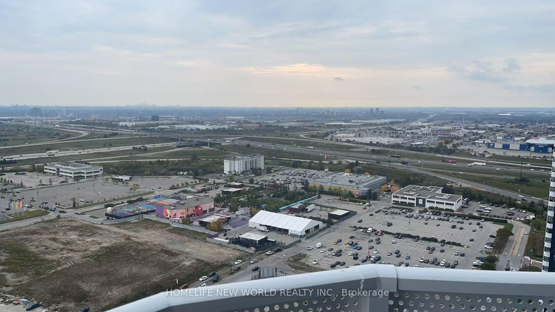 Photo 7 of Unit 3212, 28 Interchange Way, Vaughan, Vaughan Corporate Centre — HOMEH