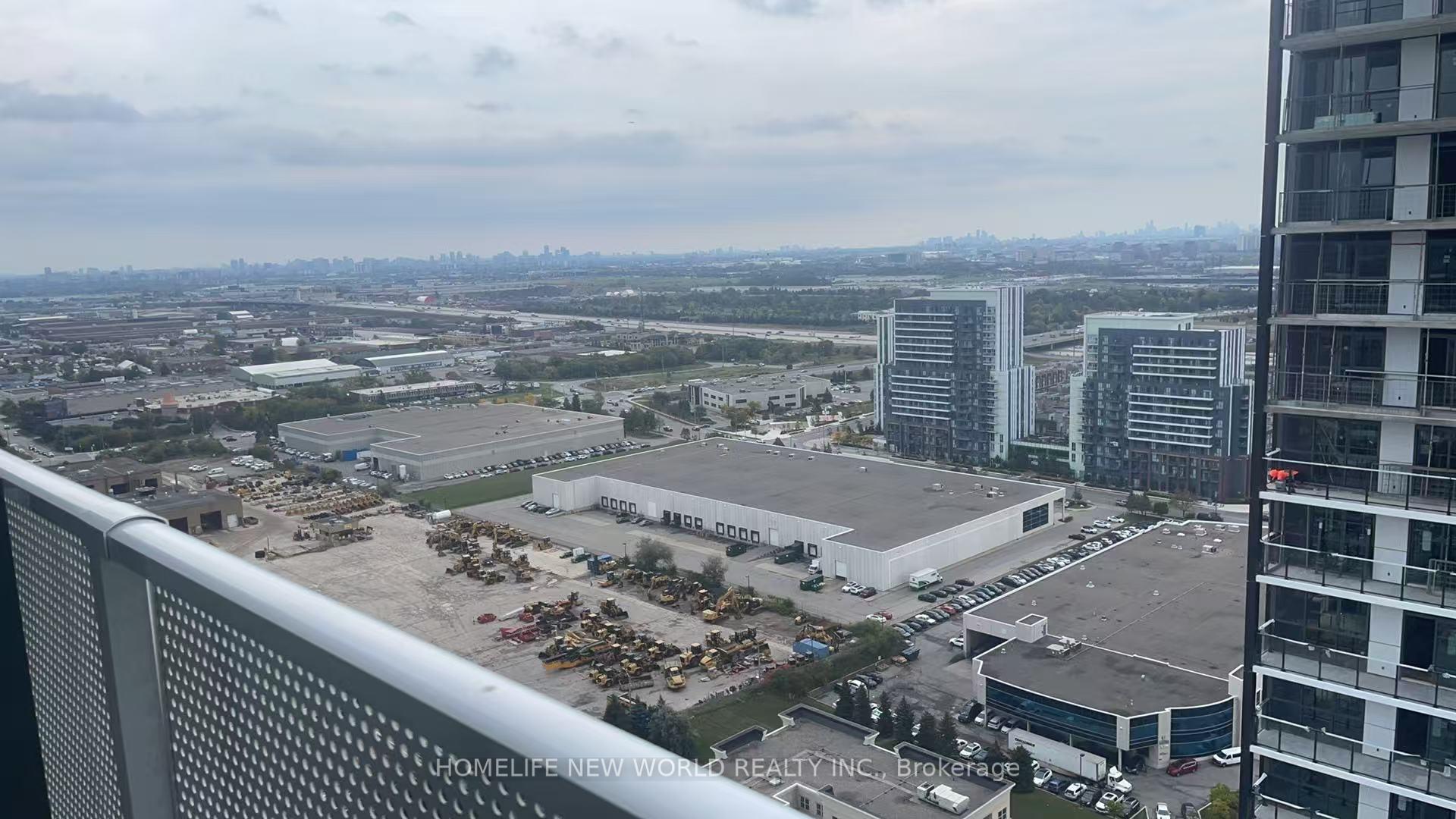 Photo 8 of Unit 3212, 28 Interchange Way, Vaughan, Vaughan Corporate Centre — HOMEH