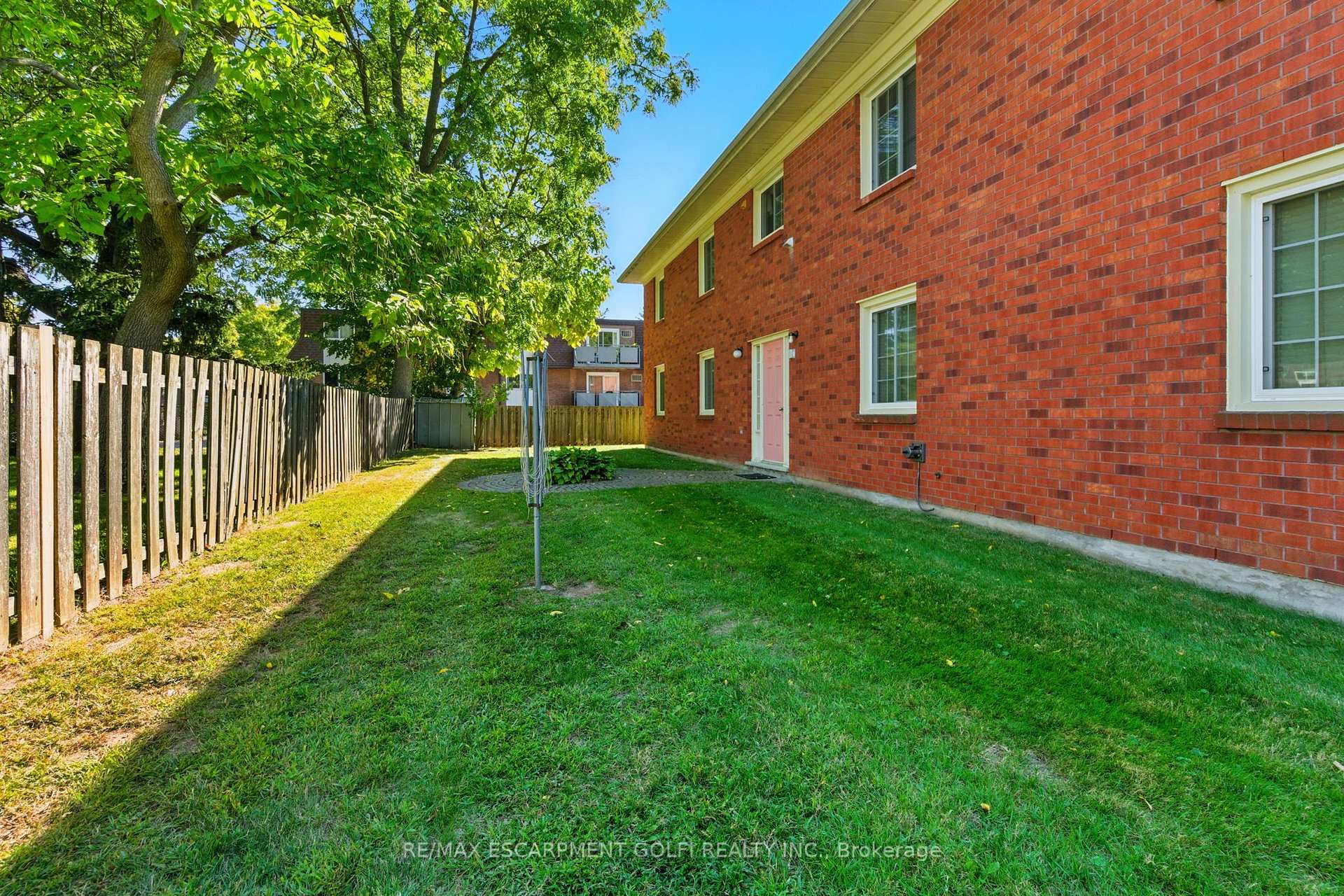 Photo 17 of Unit 104, 6381 Dunn Street, Niagara Falls, Dorchester — HOMEH