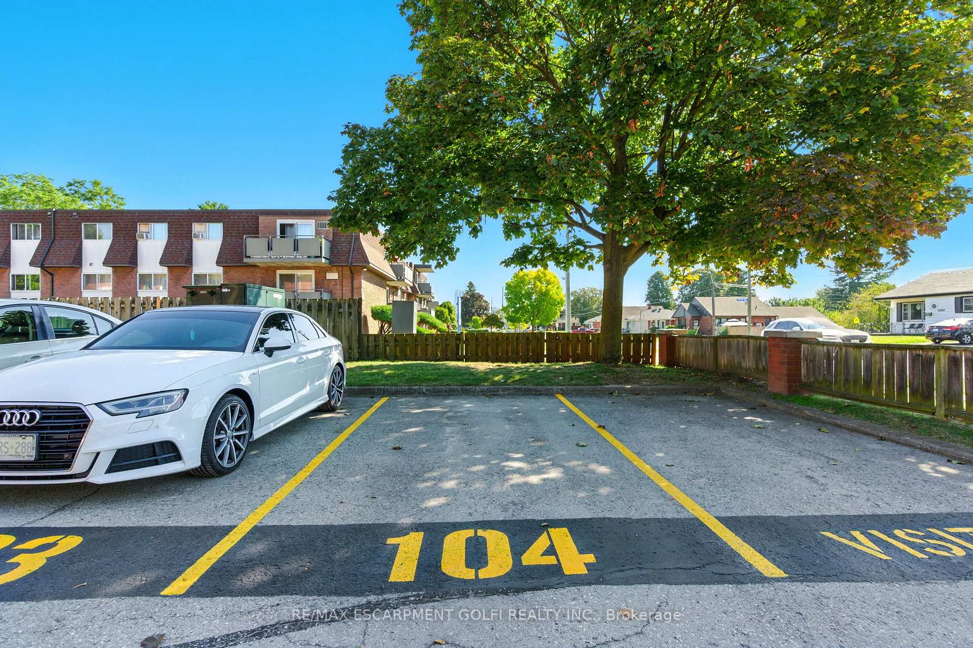 Photo 19 of Unit 104, 6381 Dunn Street, Niagara Falls, Dorchester — HOMEH