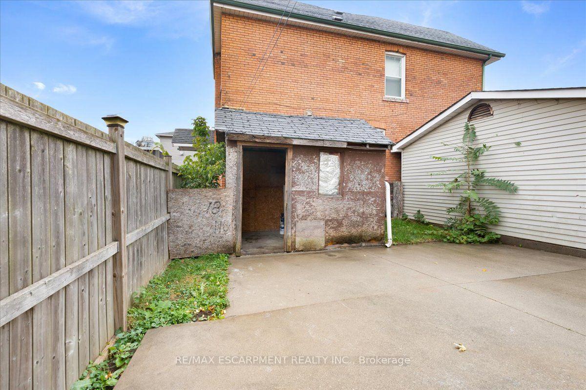 Photo 20 of 109 Macaulay Street E, Hamilton, North End — HOMEH
