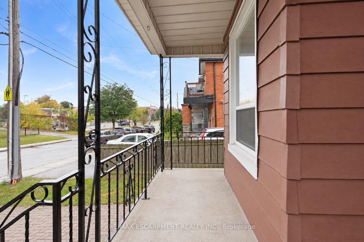 Photo 25 of 109 Macaulay Street E, Hamilton, North End — HOMEH