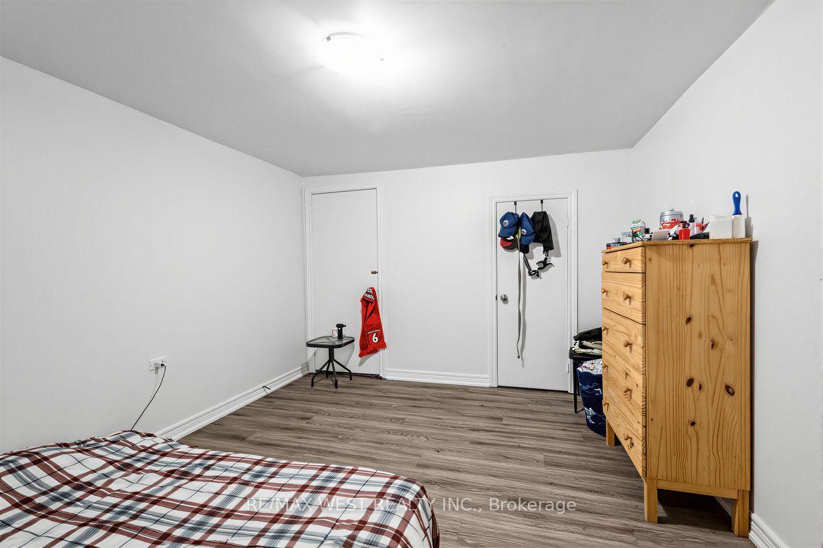 Photo 27 of 66 Bristol Avenue, Toronto, Dovercourt-Wallace Emerson-Junction — HOMEH