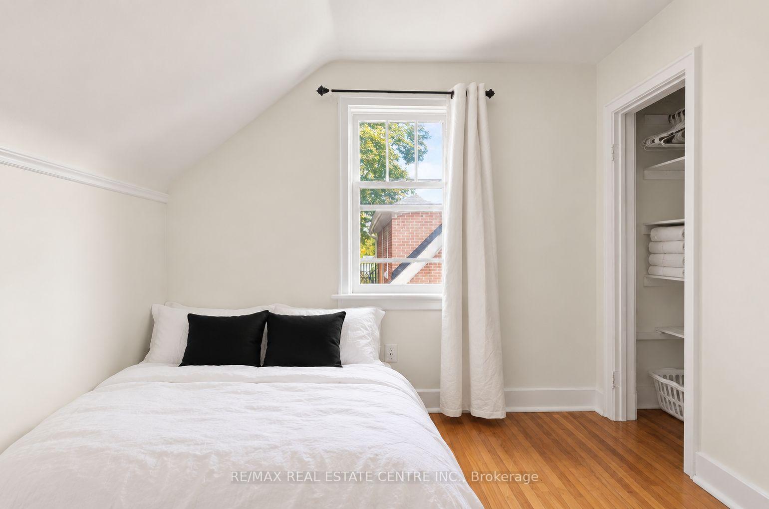 Photo 20 of 70 Jackson Avenue, Kitchener, King East — HOMEH