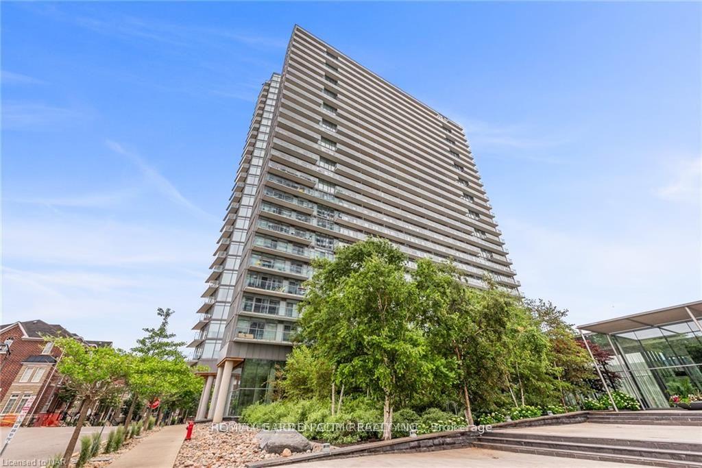 Front of Unit 2116, 103 The Queensway Avenue