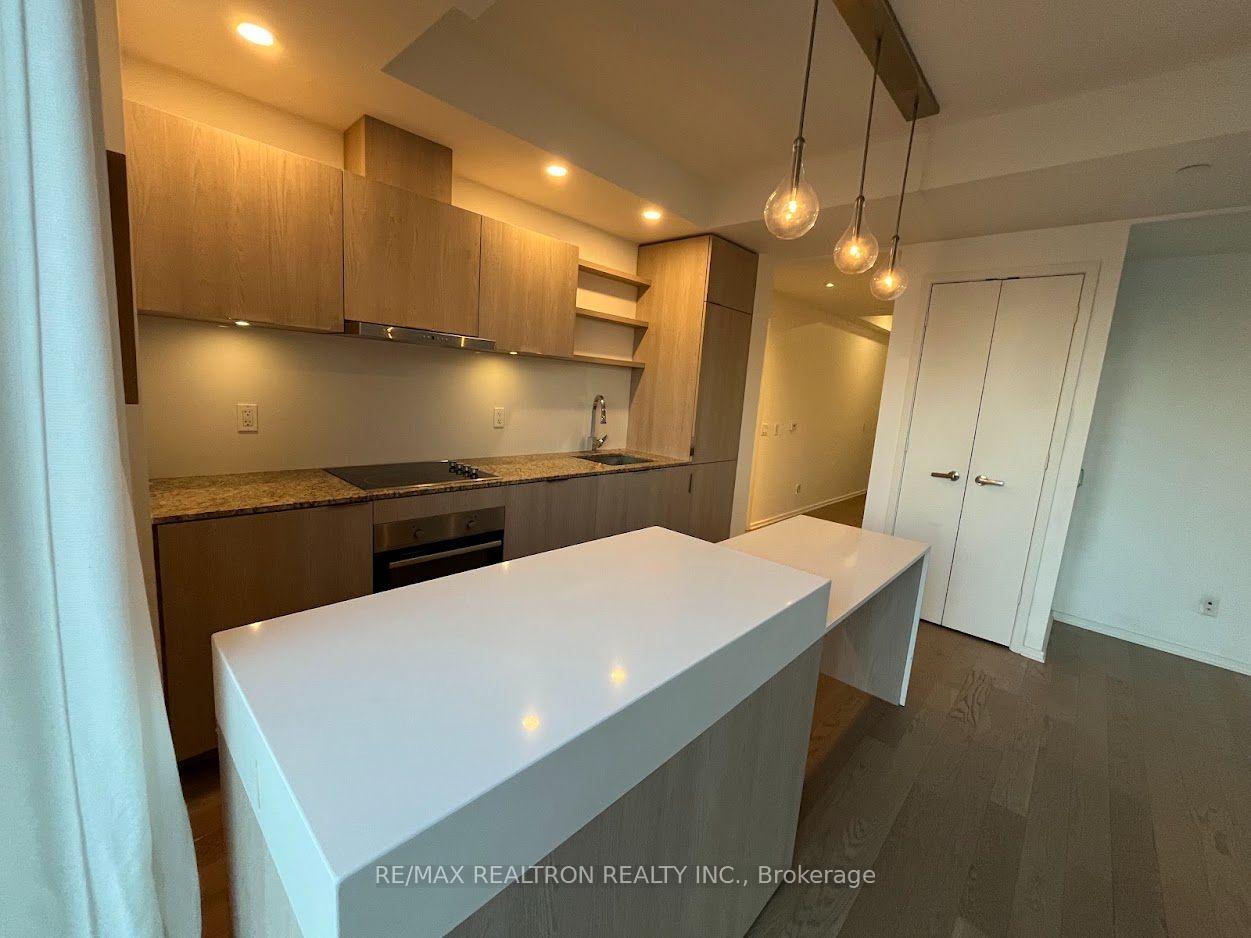 Photo 6 of Unit 911, 12 Bonnycastle Street, Toronto, Waterfront Communities — HOMEH
