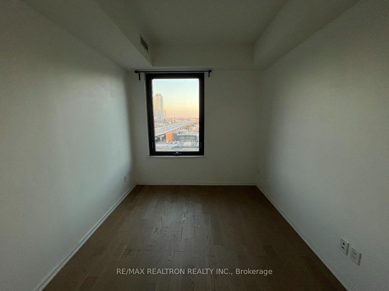 Photo 12 of Unit 911, 12 Bonnycastle Street, Toronto, Waterfront Communities — HOMEH