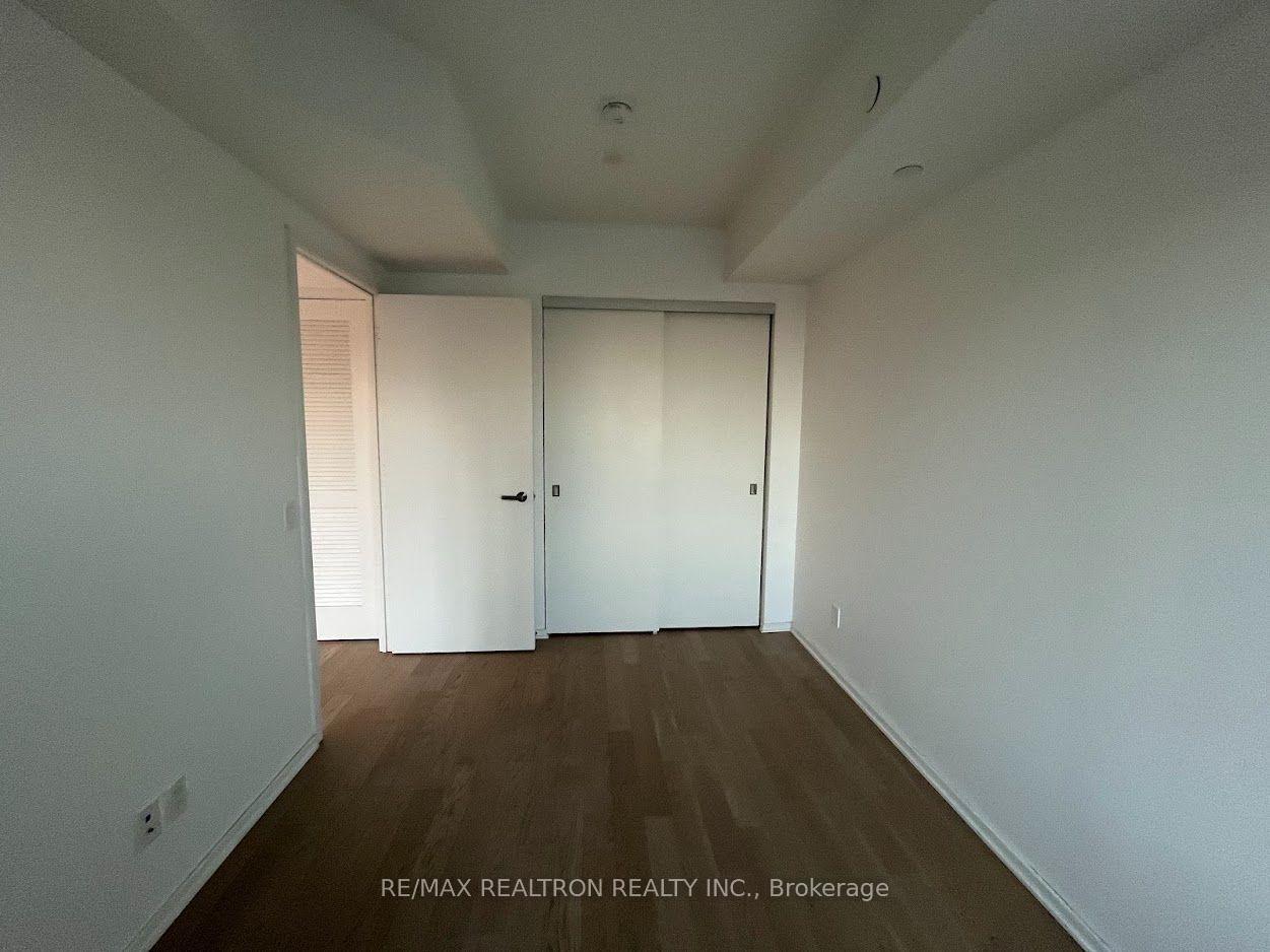 Photo 13 of Unit 911, 12 Bonnycastle Street, Toronto, Waterfront Communities — HOMEH