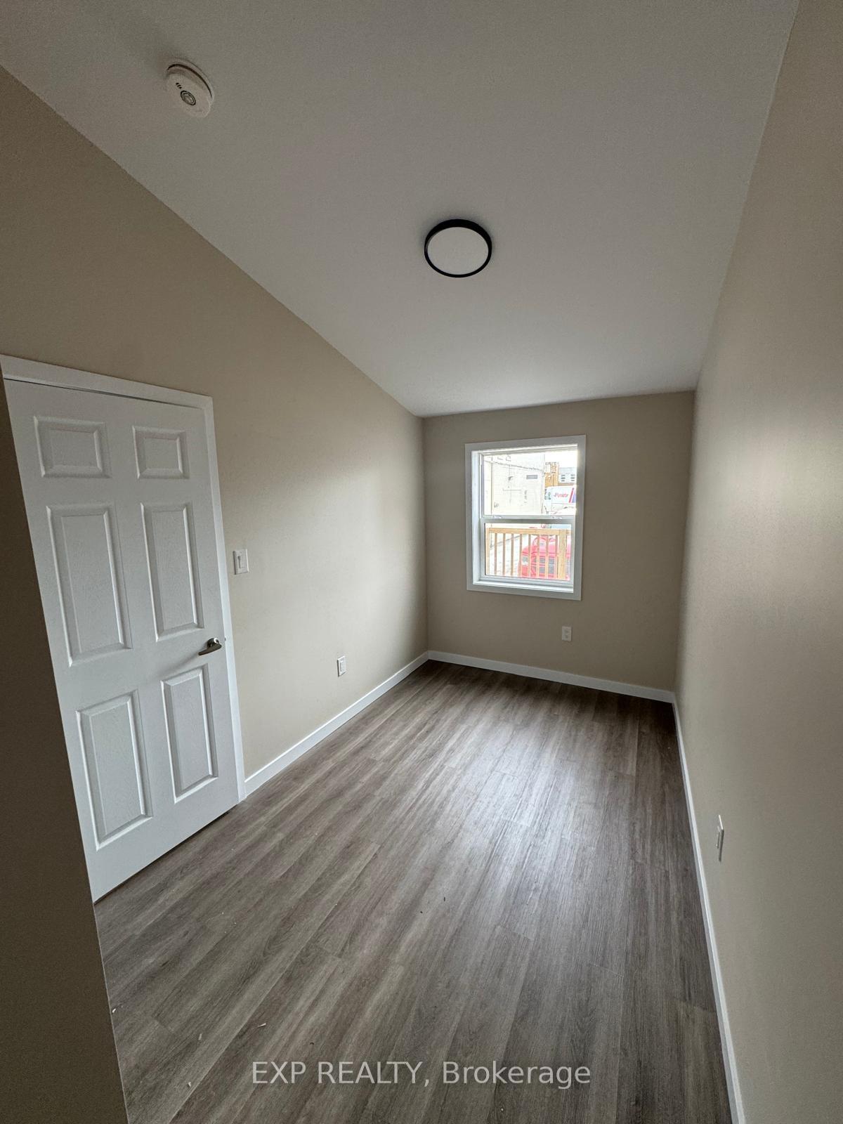 Photo 5 of 439 Main Street E, North Bay, Central — HOMEH
