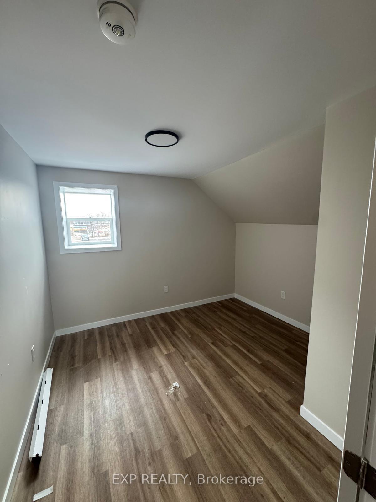 Photo 8 of 439 Main Street E, North Bay, Central — HOMEH