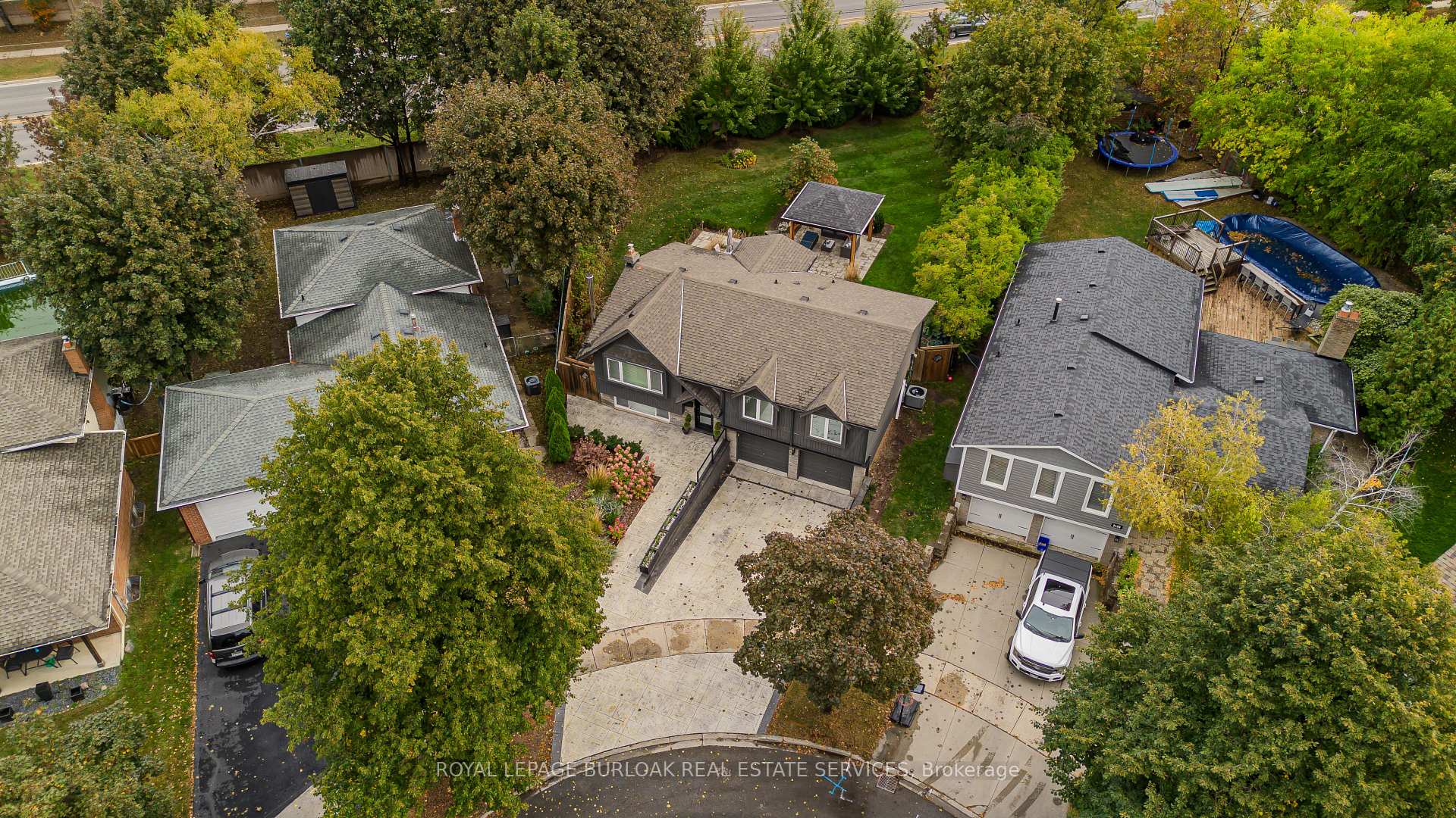 Photo 41 of 2193 Lancaster Crescent, Burlington, Mountainside — HOMEH