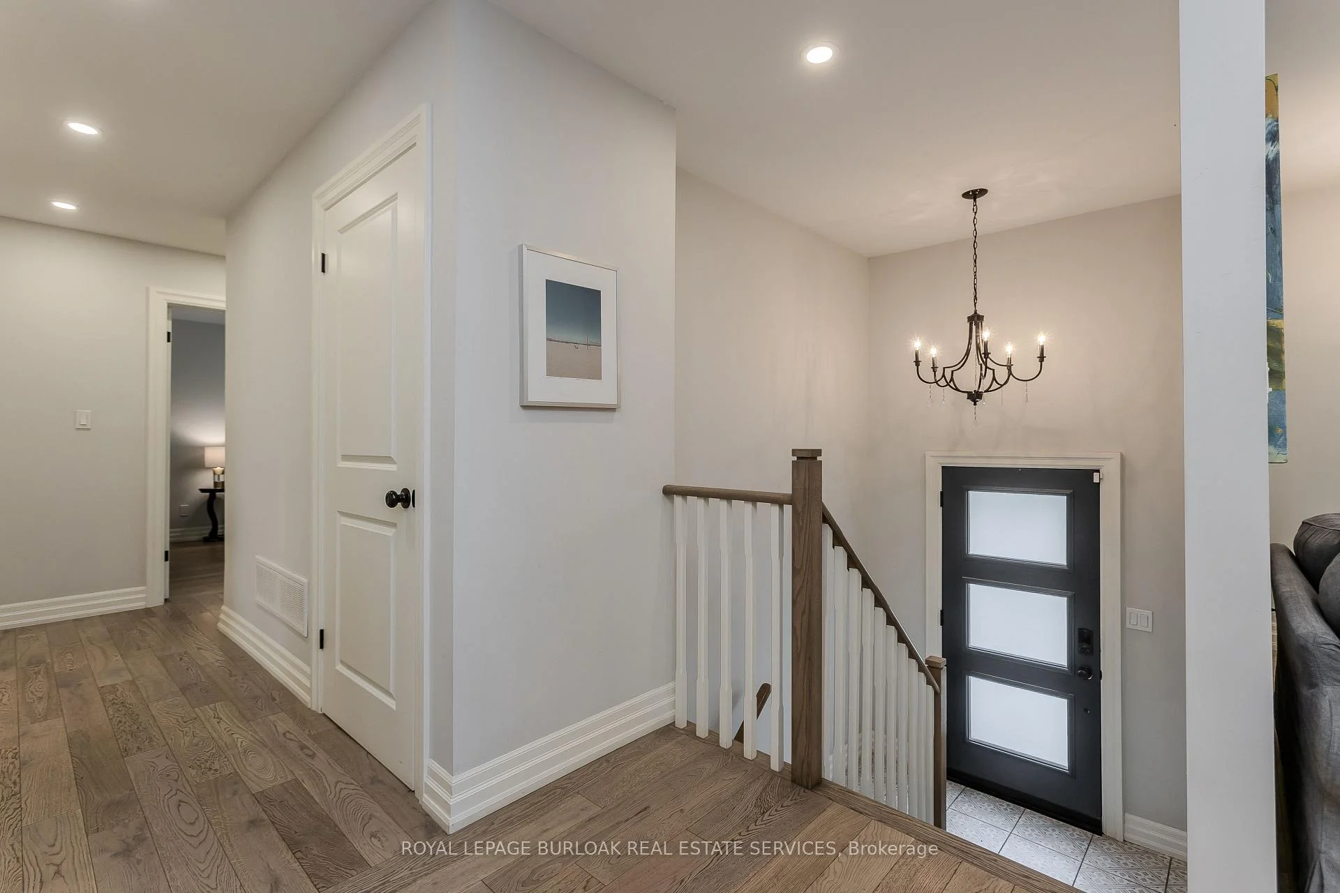 Photo 15 of 2193 Lancaster Crescent, Burlington, Mountainside — HOMEH