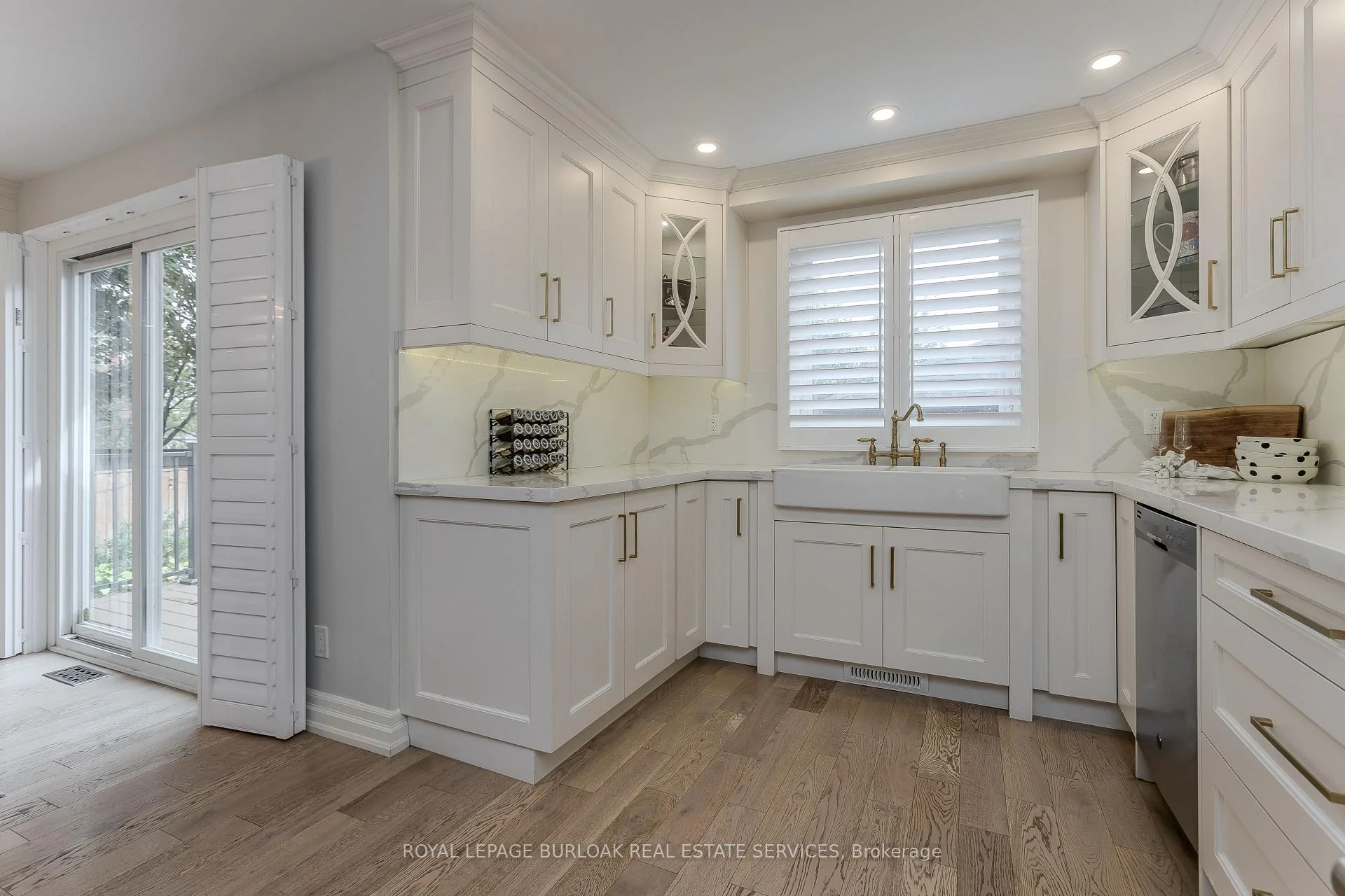 Photo 23 of 2193 Lancaster Crescent, Burlington, Mountainside — HOMEH