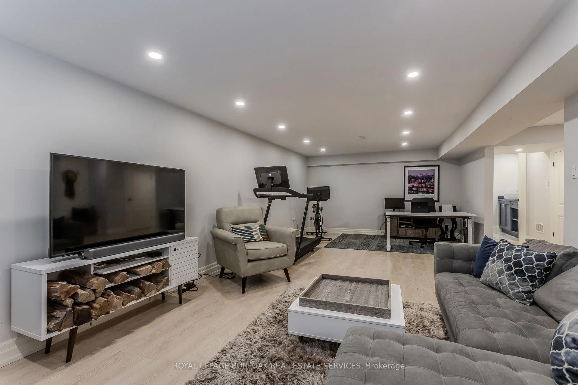 Photo 33 of 2193 Lancaster Crescent, Burlington, Mountainside — HOMEH