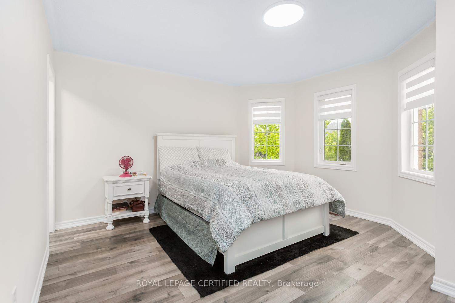 Photo 22 of 5902 Agean Drive, Mississauga, Churchill Meadows — HOMEH