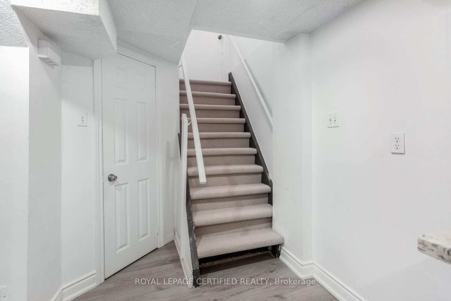 Photo 38 of 5902 Agean Drive, Mississauga, Churchill Meadows — HOMEH