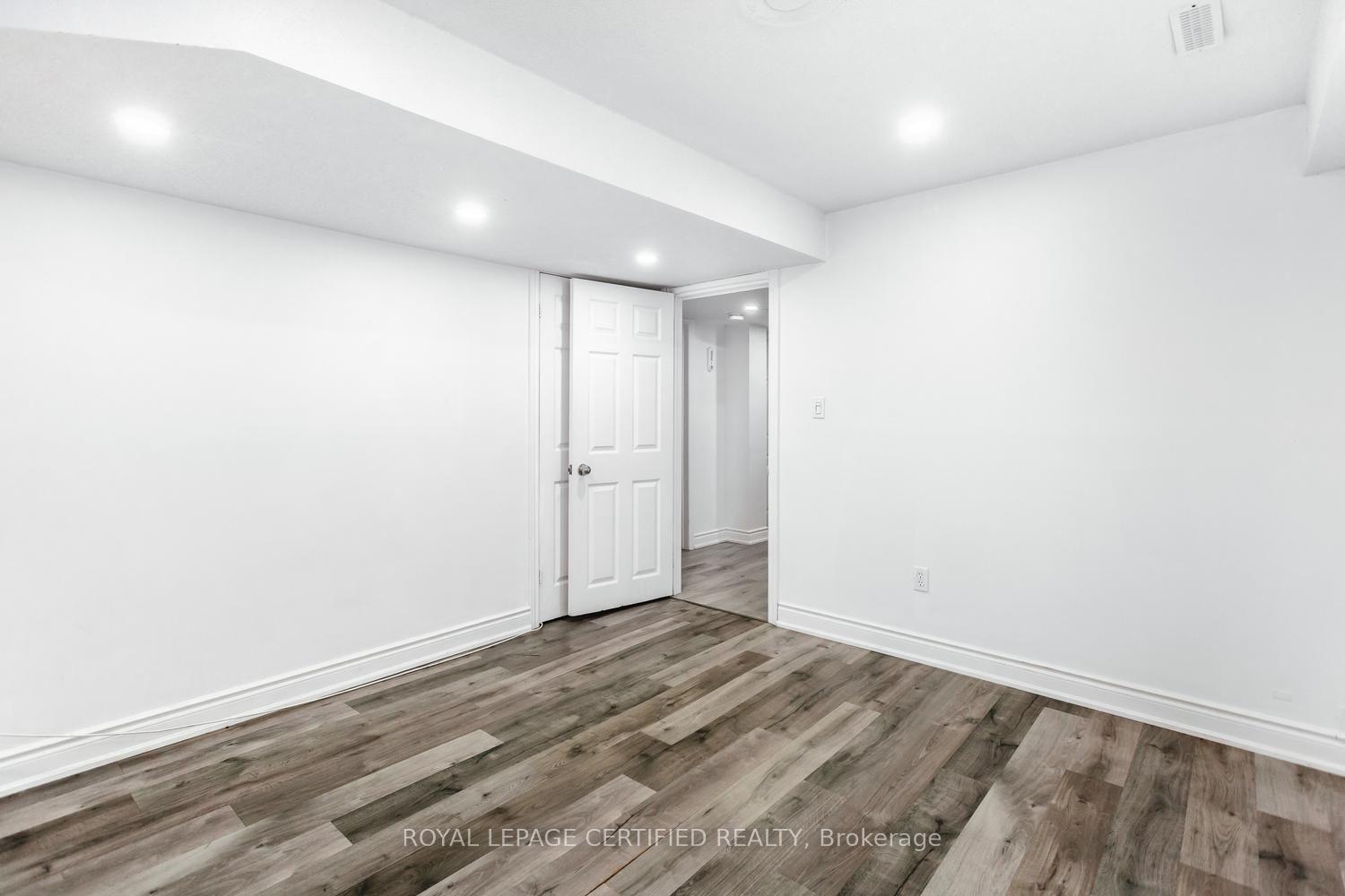 Photo 45 of 5902 Agean Drive, Mississauga, Churchill Meadows — HOMEH