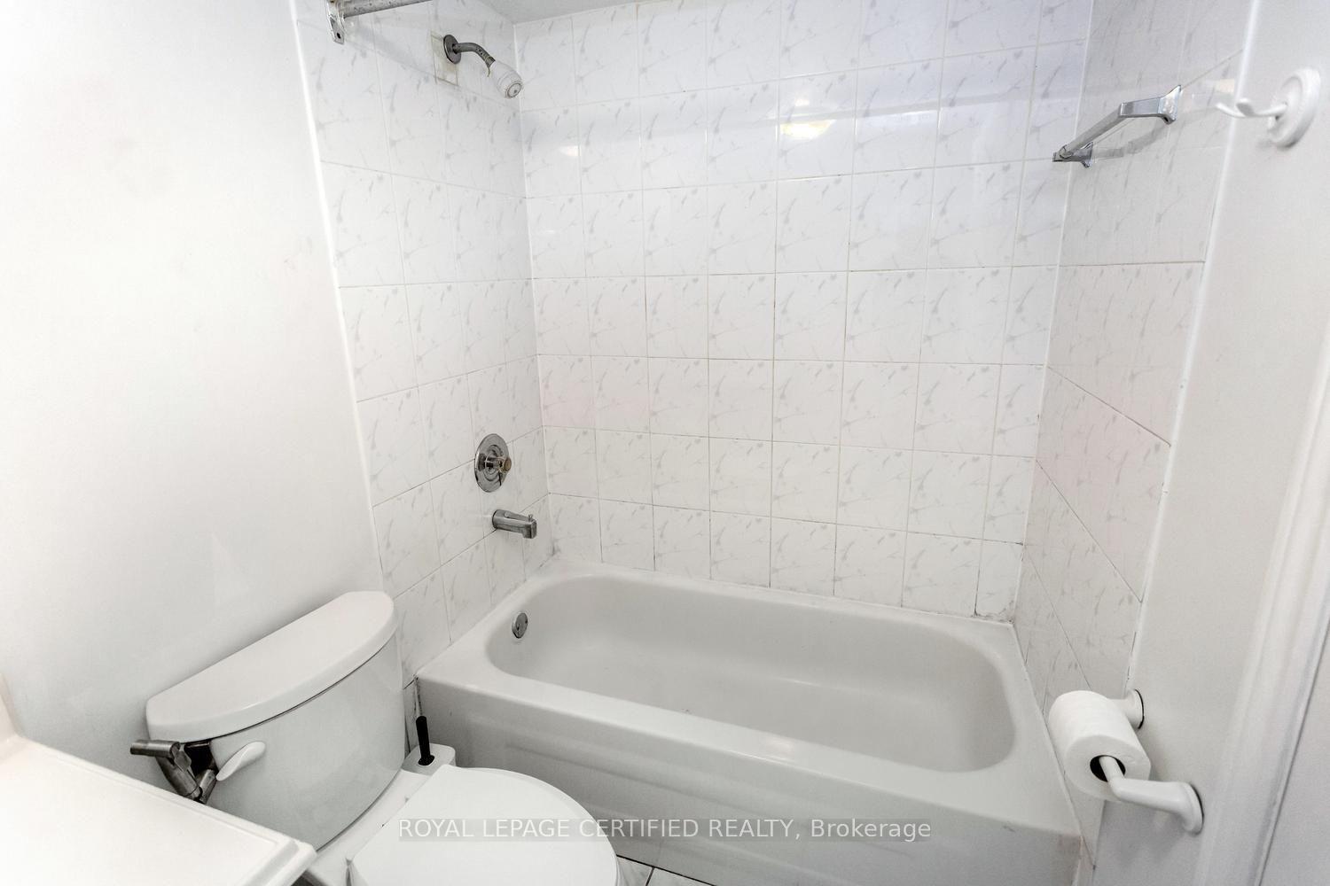 Photo 46 of 5902 Agean Drive, Mississauga, Churchill Meadows — HOMEH