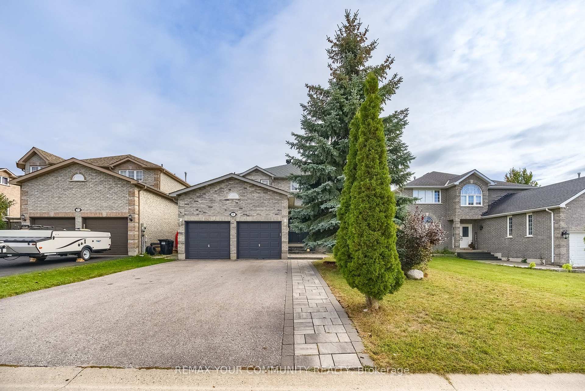 Photo of 21 Silvercreek Crescent