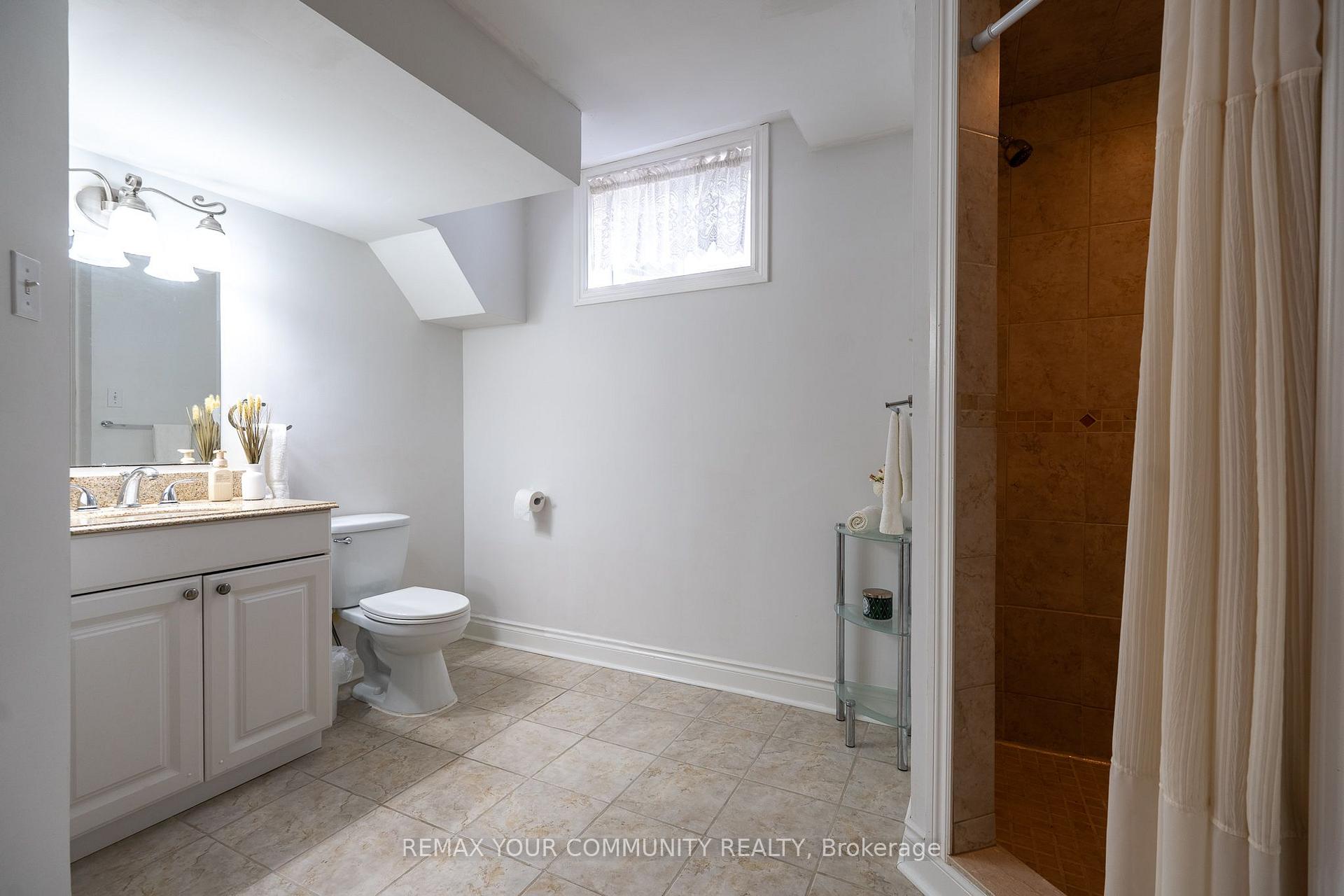 Photo 33 of 21 Silvercreek Crescent, Barrie, Ardagh — HOMEH