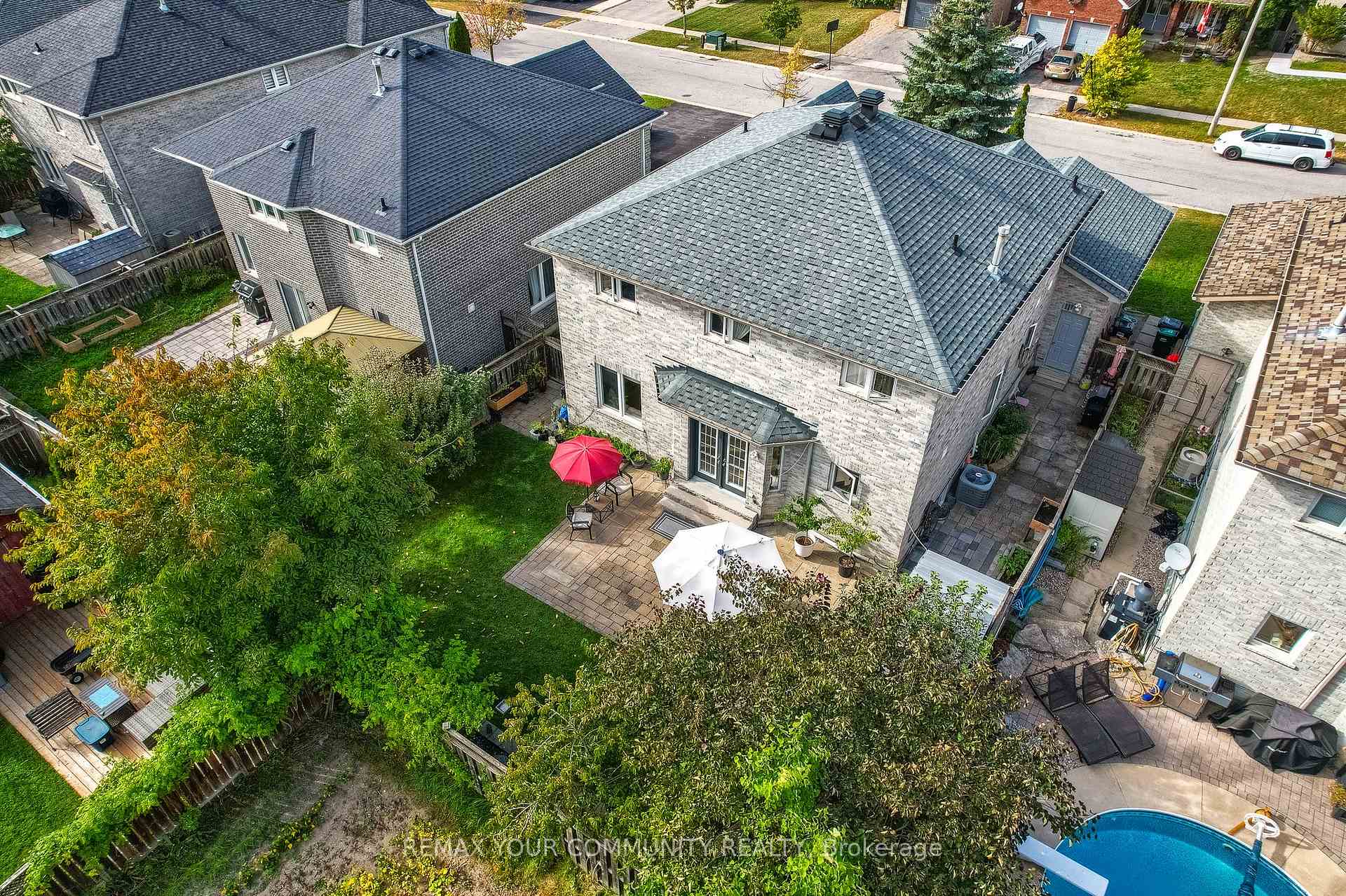 Photo 38 of 21 Silvercreek Crescent, Barrie, Ardagh — HOMEH