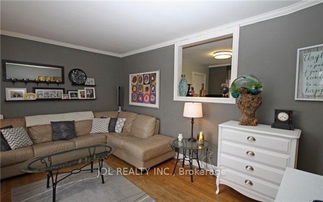 Photo 2 of 245 Windsor Street, Oshawa, Donevan — HOMEH