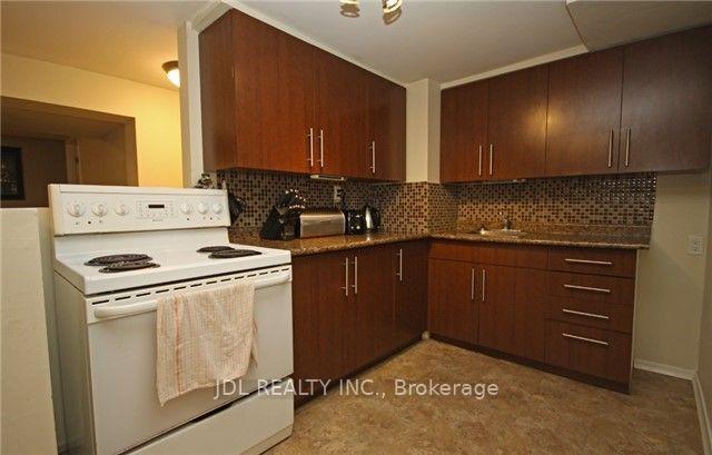 Photo 9 of 245 Windsor Street, Oshawa, Donevan — HOMEH
