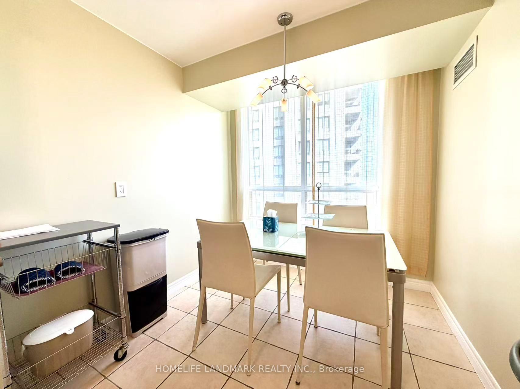 Photo 19 of Unit 1706, 18 Parkview Avenue, North York, Willowdale East — HOMEH