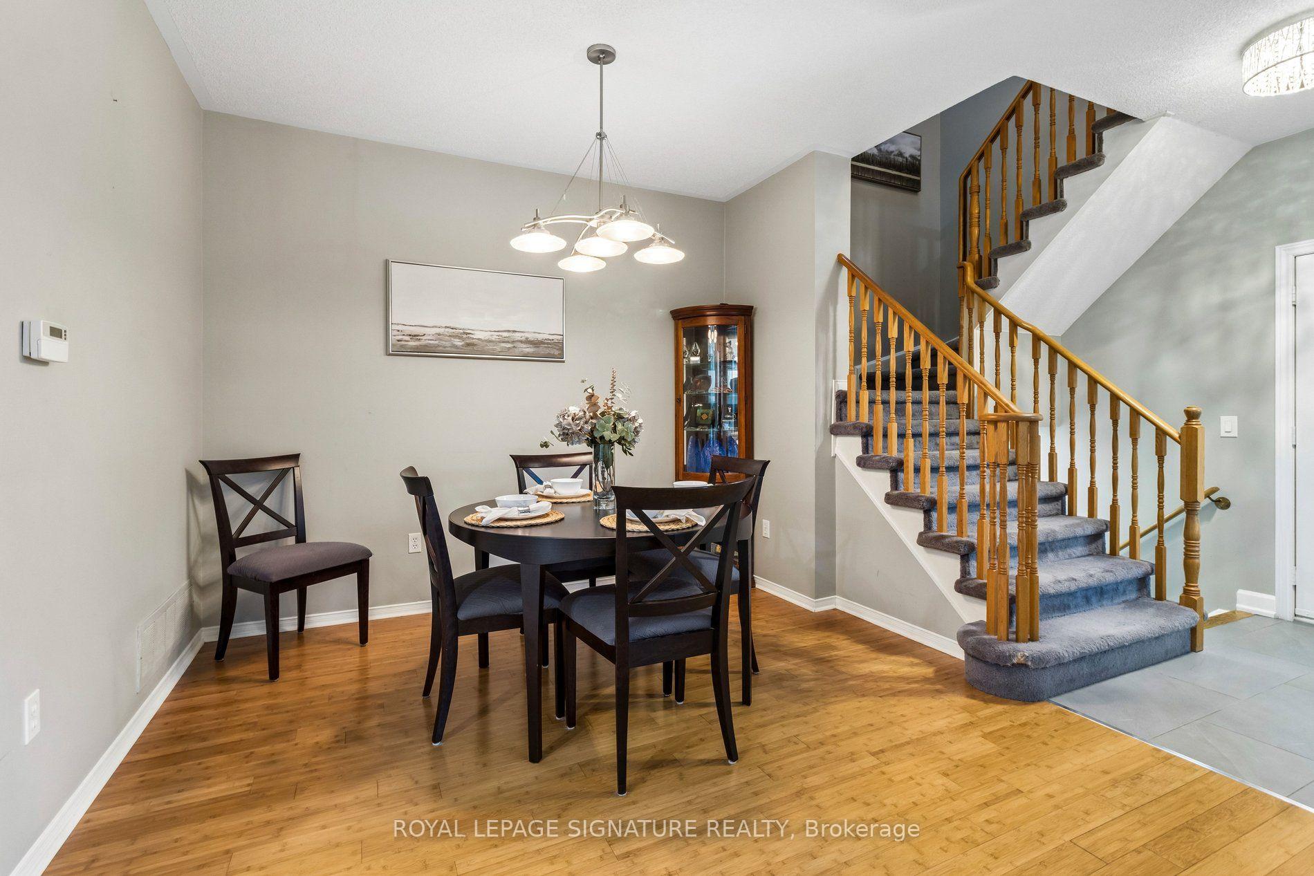 Photo 6 of 19 Ballymore Drive, Aurora, Bayview Wellington — HOMEH