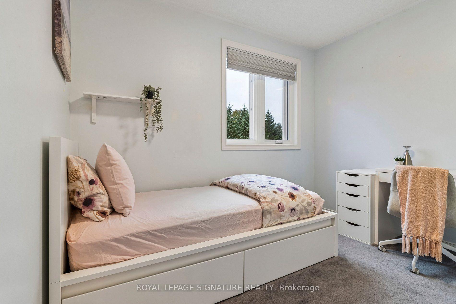 Photo 26 of 19 Ballymore Drive, Aurora, Bayview Wellington — HOMEH