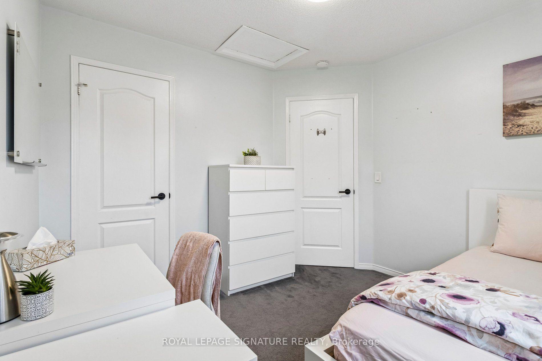 Photo 27 of 19 Ballymore Drive, Aurora, Bayview Wellington — HOMEH