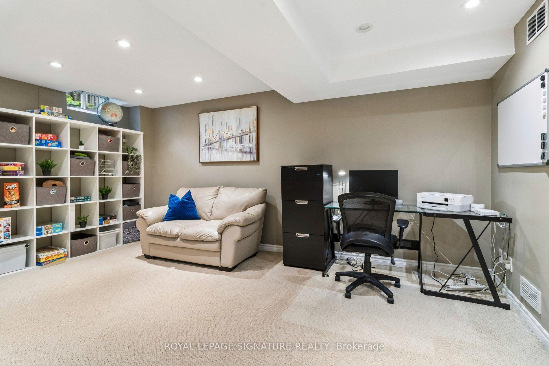 Photo 39 of 19 Ballymore Drive, Aurora, Bayview Wellington — HOMEH