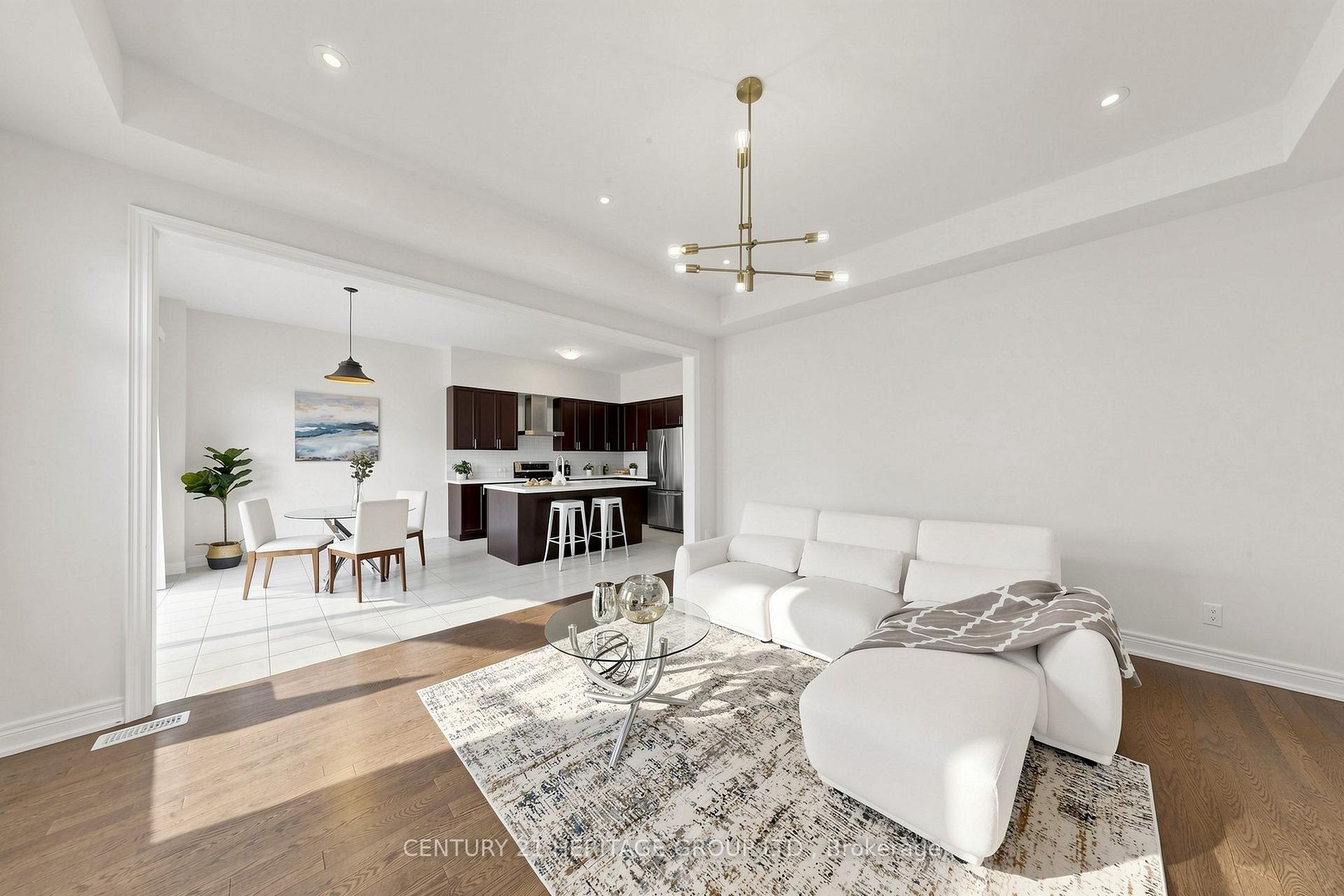 Photo 12 of 34 Micklefield Avenue, Whitby, Rural Whitby — HOMEH