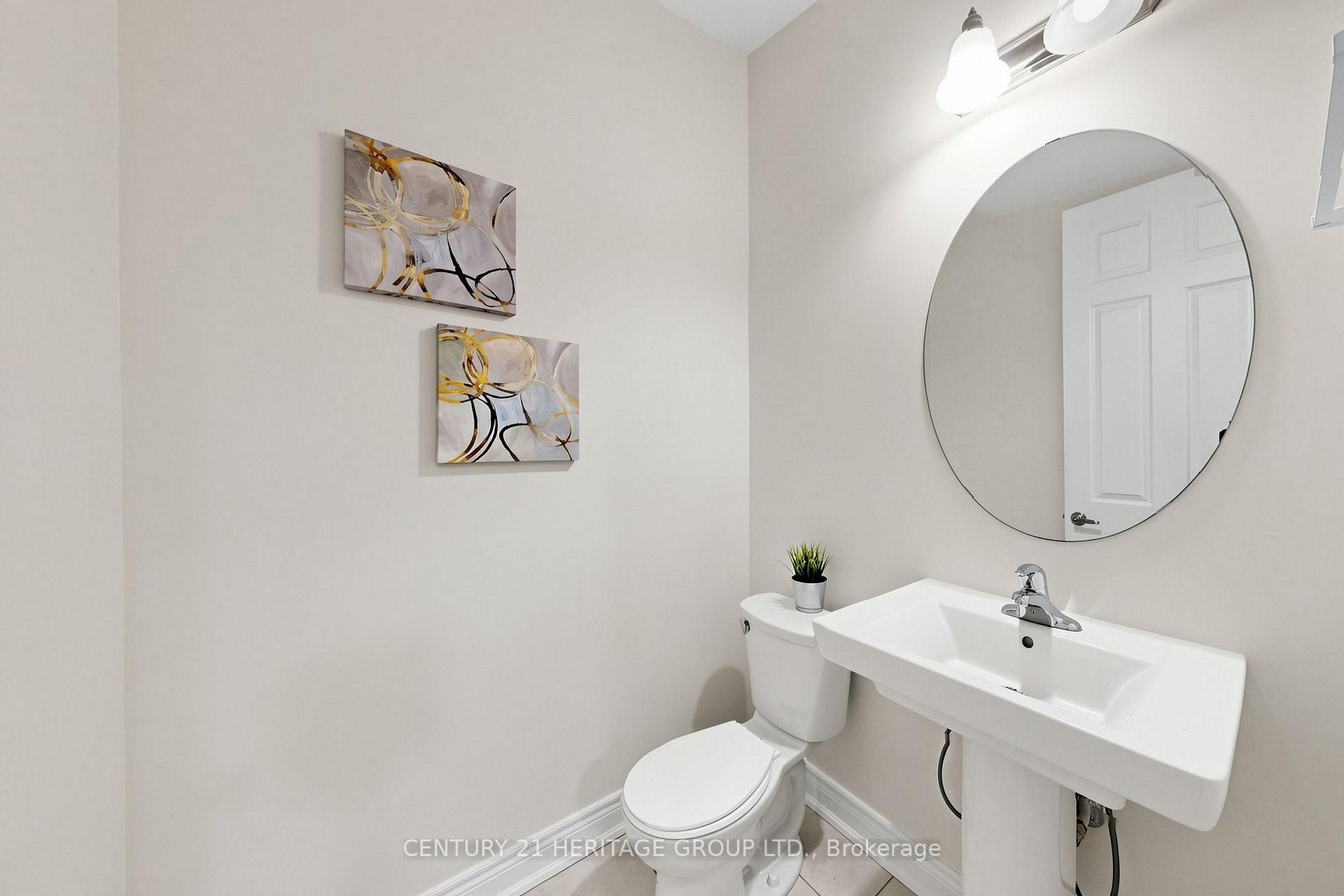 Photo 14 of 34 Micklefield Avenue, Whitby, Rural Whitby — HOMEH