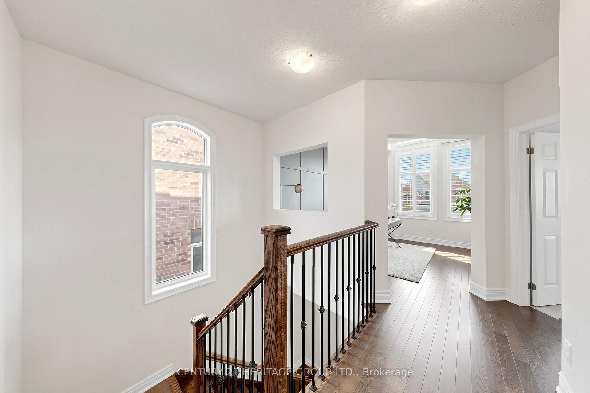 Photo 15 of 34 Micklefield Avenue, Whitby, Rural Whitby — HOMEH
