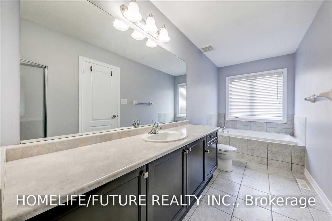 Photo 23 of Unit Main & 2nd, 212 Cornell Park Avenue, Markham, Cornell — HOMEH
