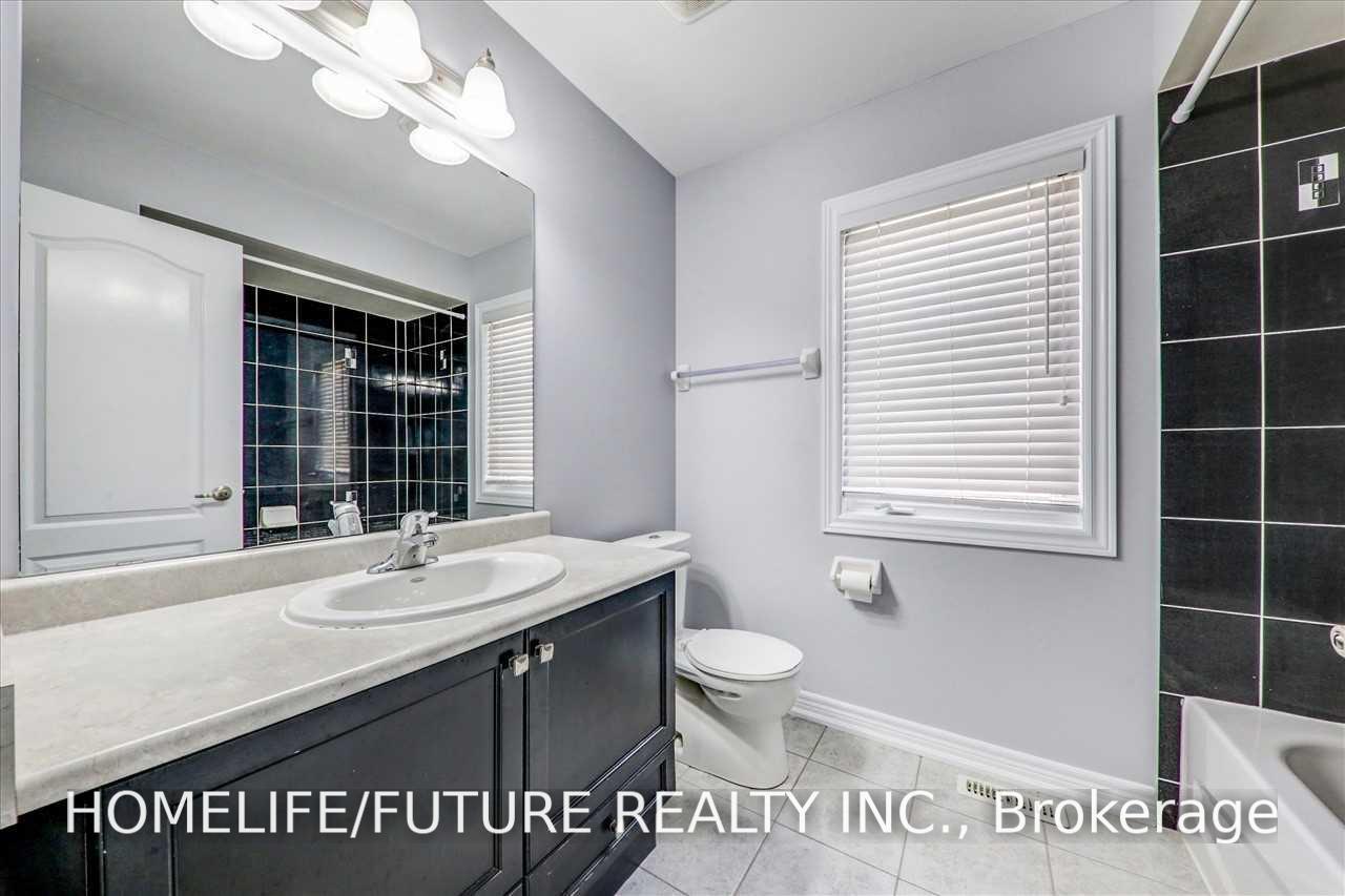 Photo 27 of Unit Main & 2nd, 212 Cornell Park Avenue, Markham, Cornell — HOMEH