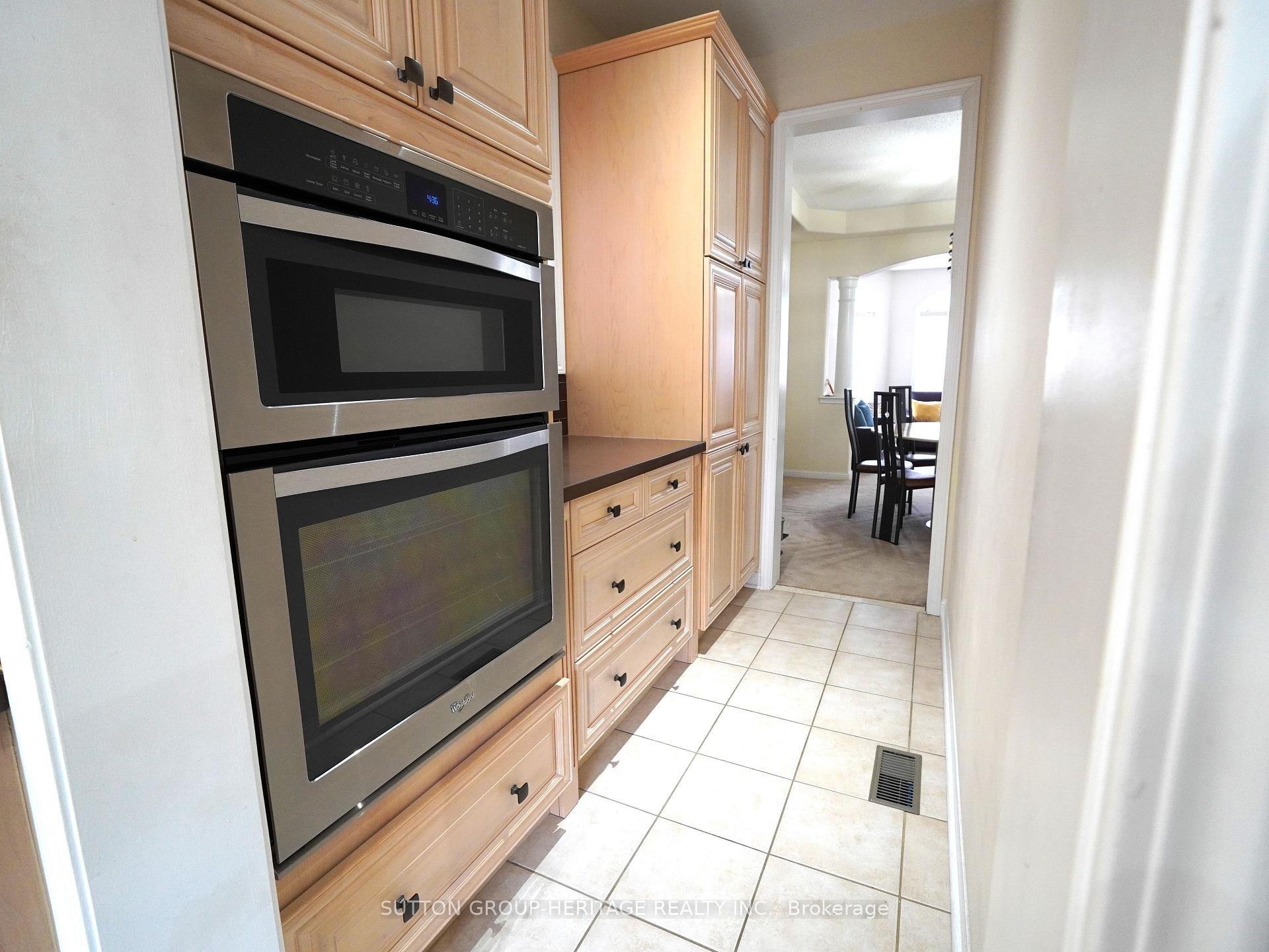 Photo 9 of 5 Baintree Street, Markham, Wismer — HOMEH