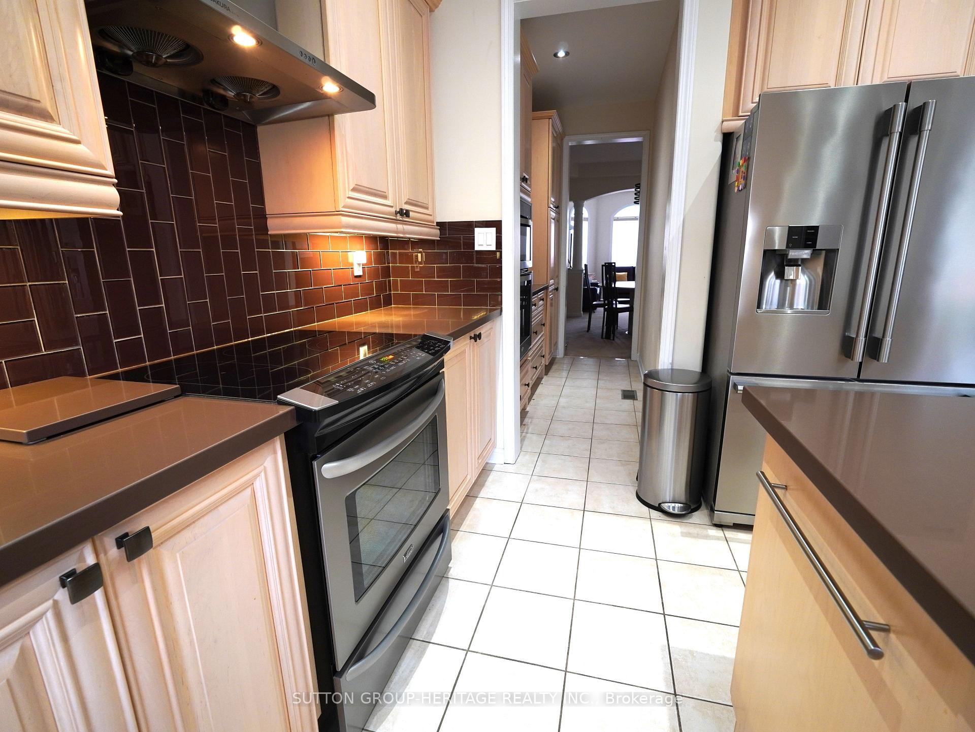 Photo 10 of 5 Baintree Street, Markham, Wismer — HOMEH