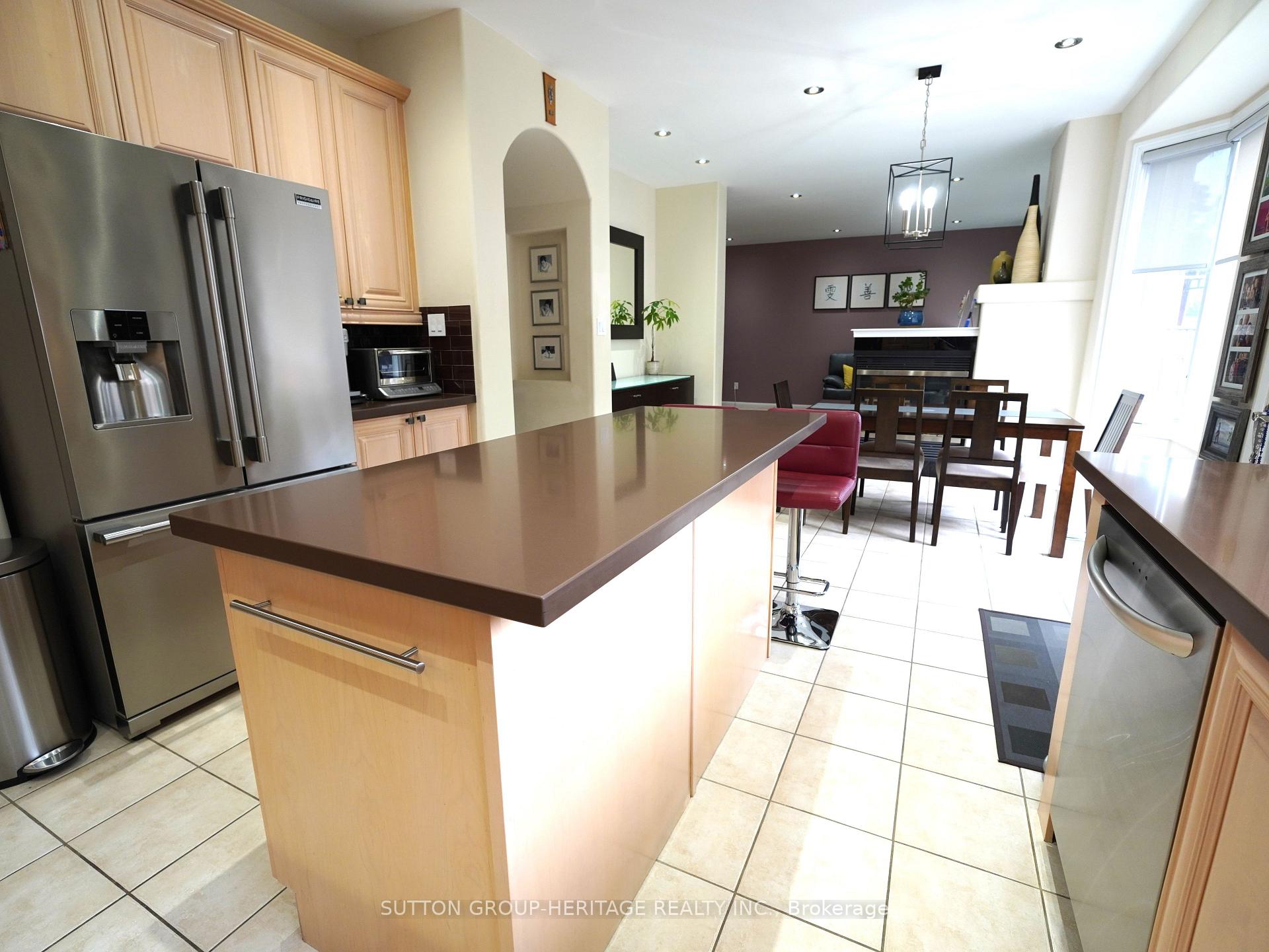 Photo 11 of 5 Baintree Street, Markham, Wismer — HOMEH